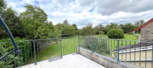 Casa de 3 dormitorios en Saint-Saturnin, France No. 251700 8