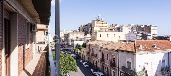 3 chambres Appartement à Catania, Italy No. 109337 2