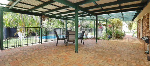 4 chambres Ferme à Morayfield, Australia No. 465 18