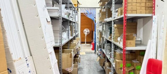 400m² Commercial property in Palermo, Italy No. 361337 9