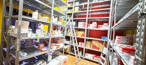 400m² Commercial property in Palermo, Italy No. 361337 18