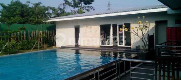 5 bedrooms House in Cipondoh, Indonesia No. 2569 7