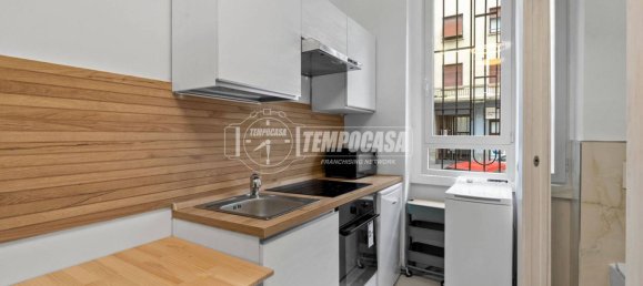 1 bedroom Apartment in Milan, Italy No. 285433 4