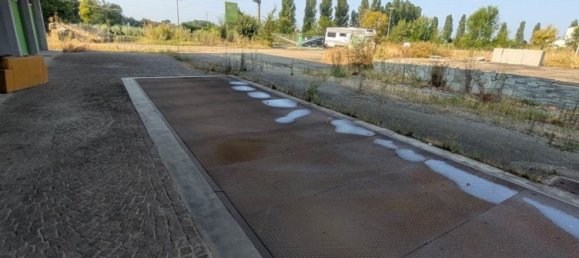 1810m² Warehouse in Modena, Italy No. 227175 4