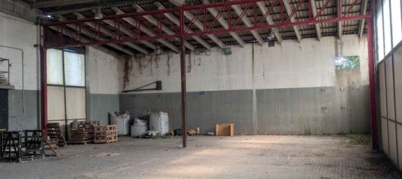1810m² Warehouse in Modena, Italy No. 227175 6