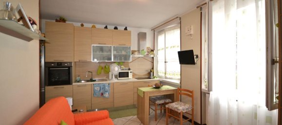 Studio in Sedriano, Italy No. 142060 5