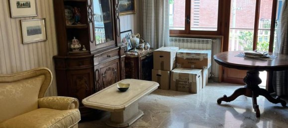 3 bedrooms Apartment in Rome, Italy No. 365251 12