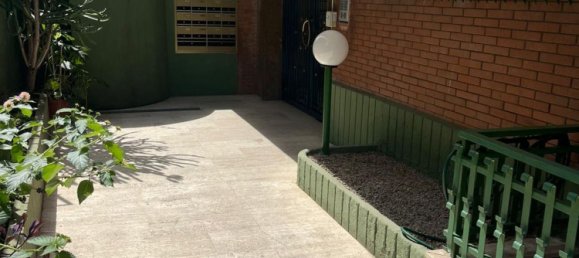 3 bedrooms Apartment in Rome, Italy No. 365251 3