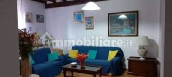 Квартира с 3 спальнями в Безоццо, Италия № 261721 2