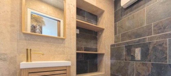 2غرفة شقة في Le Pradet, France رقم 331721 9