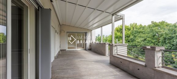 Ático de 4 dormitorios en Biassono, Italy No. 314383 8