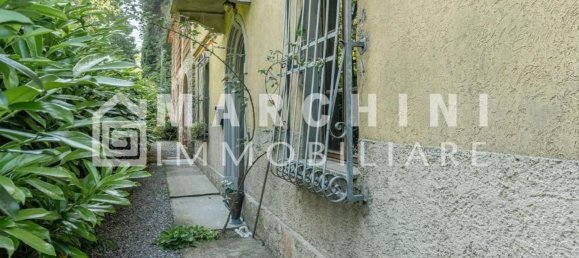 8 rooms Villa in Borgo a Mozzano, Italy No. 112844 11
