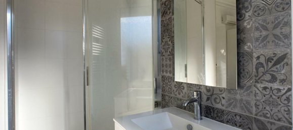 5 bedrooms House in Bordeaux, France No. 278161 12