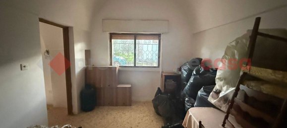 5-salle Maison à Sava, Italy No. 87699 14