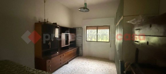 5-salle Maison à Sava, Italy No. 87699 6