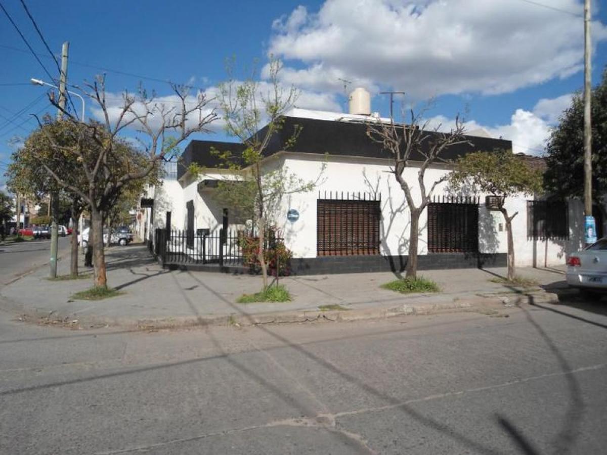 2 غرف نوم منزل في Bermudez, Argentina رقم 18403