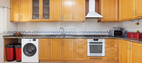 4 bedrooms House in Corroios, Portugal No. 23172 17