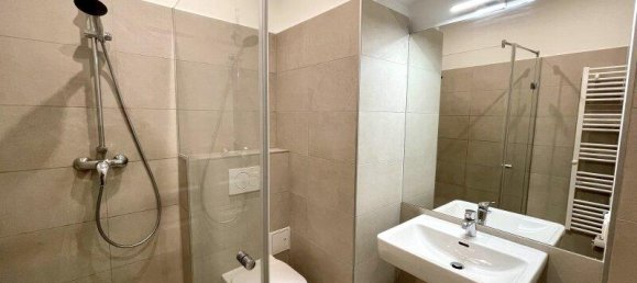 3-Zimmer Wohnung in Rudolfsheim-Funfhaus, Austria, Nr. 136881 9