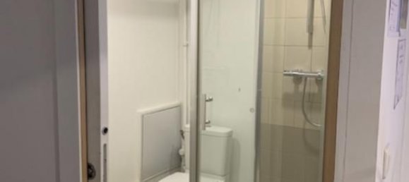 360m² Commercial property in Vitry-sur-Seine, France No. 168785 9