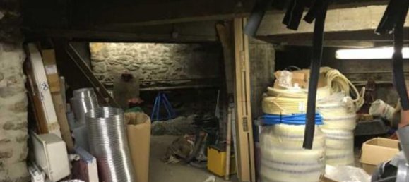 360m² Commercial property in Vitry-sur-Seine, France No. 168785 10