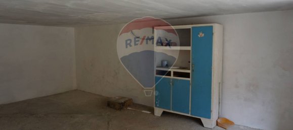 1-salle Garage à Vieste, Italy No. 83642 7