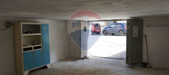 1-salle Garage à Vieste, Italy No. 83642 6