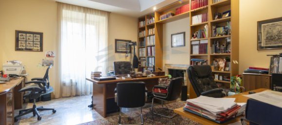 7 bedrooms Apartment in Rome, Italy No. 146848 6