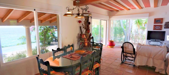 4 bedrooms Villa in Calpe, Spain No. 97542 8