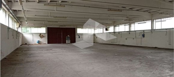 Lagerhaus in Reggio Emilia, Italy 1011m², Nr. 371944 4