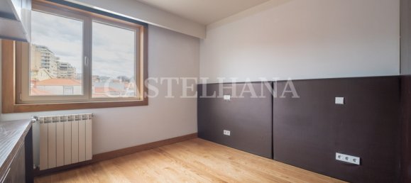 3 غرف نوم شقة في Porto, Portugal رقم 97394 30