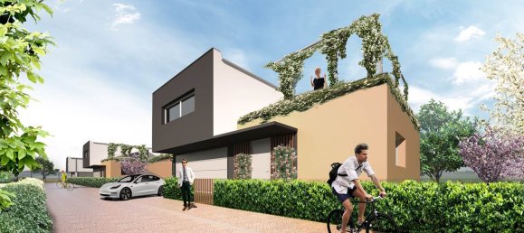 3 bedrooms Villa in Lurago Marinone, Italy No. 165375 3