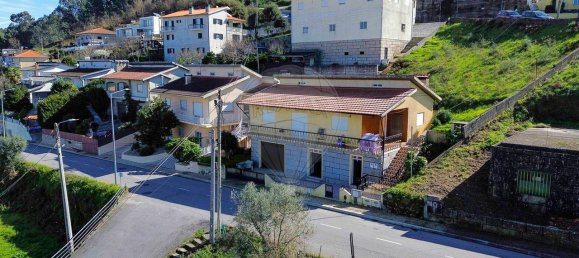Casa de 3 dormitorios en Souselo, Portugal No. 185591 3