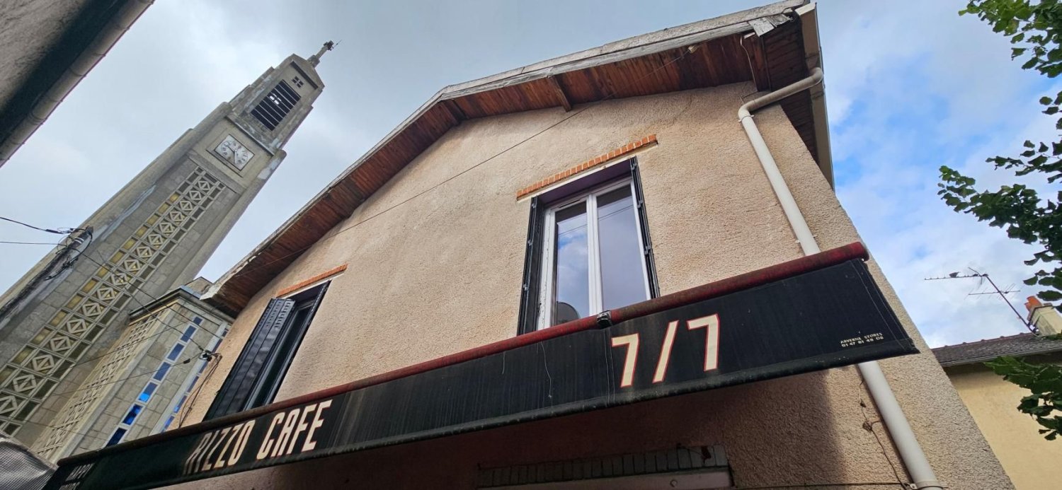 Casa de 4 dormitorios en Montmagny, France No. 294913