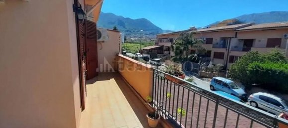 4 bedrooms House in Carini, Italy No. 287324 4