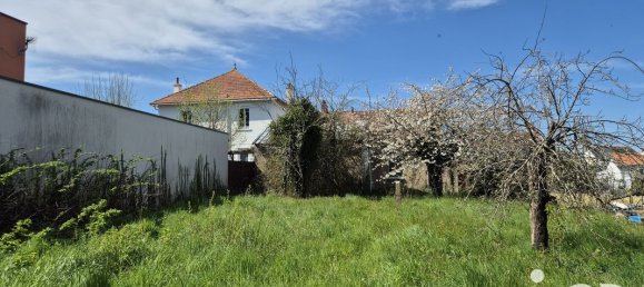 Casa de 3 dormitorios en Saint-Herblain, France No. 288038 4