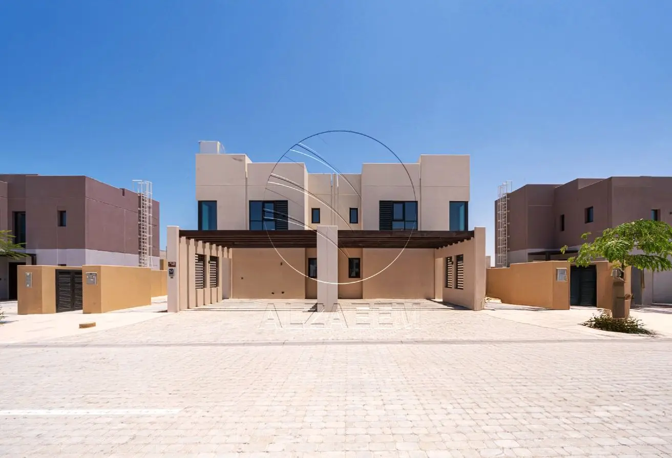 Вилла с 2 спальнями в Абу-Даби, ОАЭ № 109079