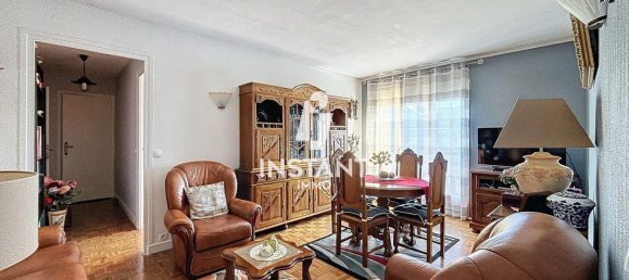 2 bedrooms Apartment in Nogent-sur-Marne, France No. 144439 2