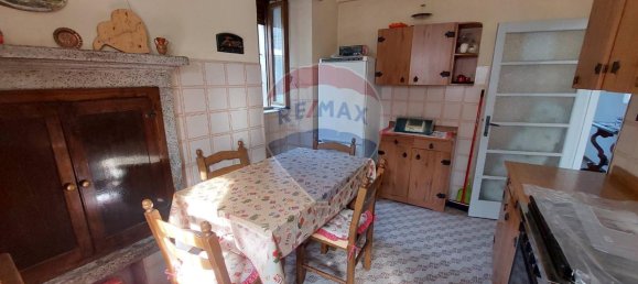 6 rooms House in Angolo Terme, Italy No. 92980 9
