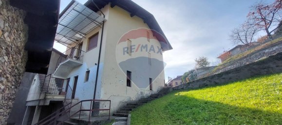 6 rooms House in Angolo Terme, Italy No. 92980 3