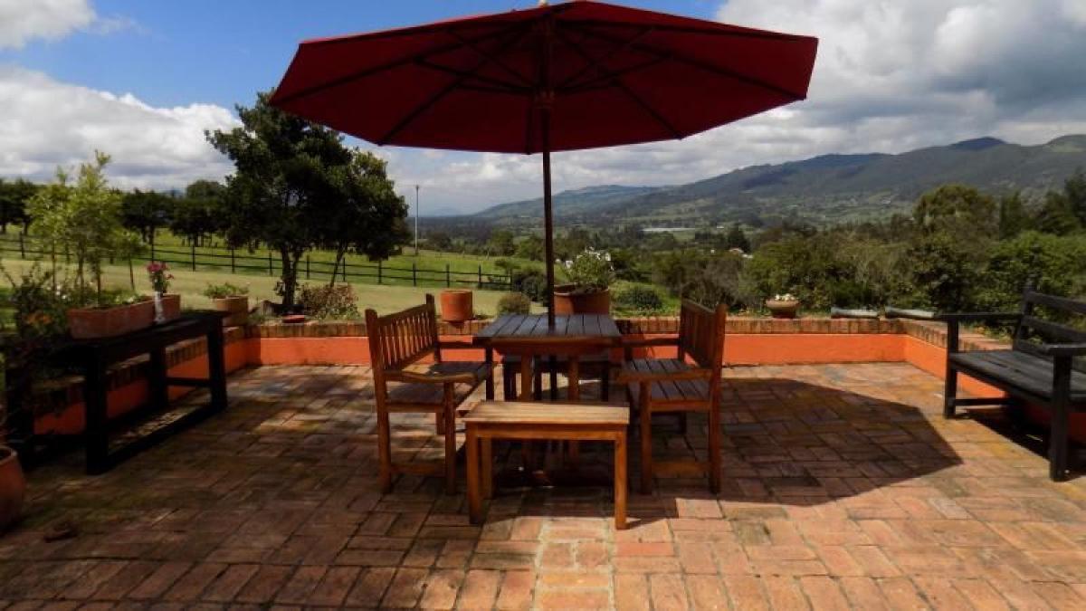 3 bedrooms House in Cundinamarca, Colombia No. 7254