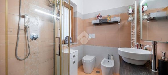 3 bedrooms Villa in Rome, Italy No. 48578 22