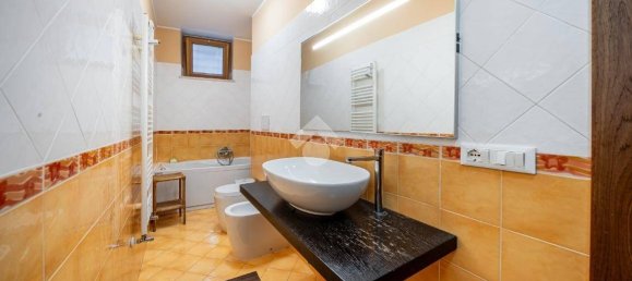 3 bedrooms Villa in Rome, Italy No. 48578 43