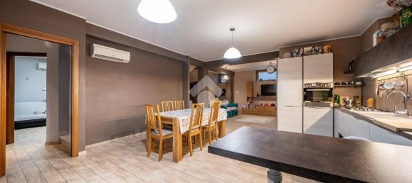 3 bedrooms Villa in Rome, Italy No. 48578 40