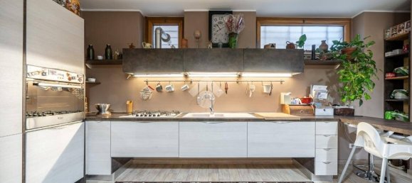 3 bedrooms Villa in Rome, Italy No. 48578 38