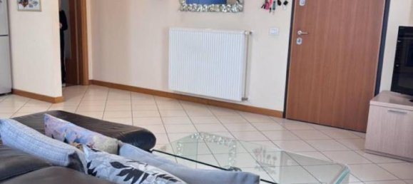 3 rooms Apartment in Cinto Caomaggiore, Italy No. 117874 7