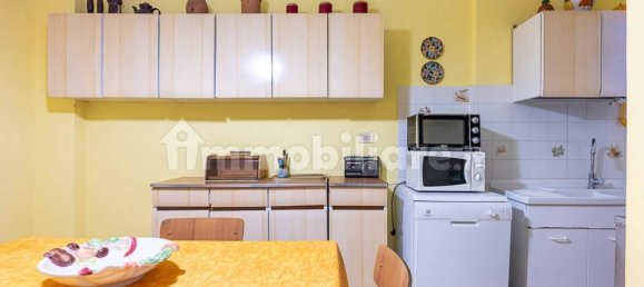 4 bedrooms Apartment in Turin, Italy No. 99948 15