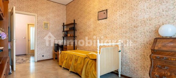 4 bedrooms Apartment in Turin, Italy No. 99948 4