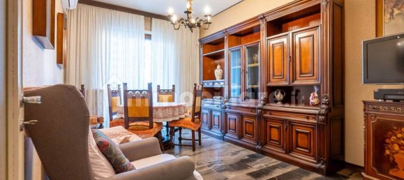 4 bedrooms Apartment in Turin, Italy No. 99948 20