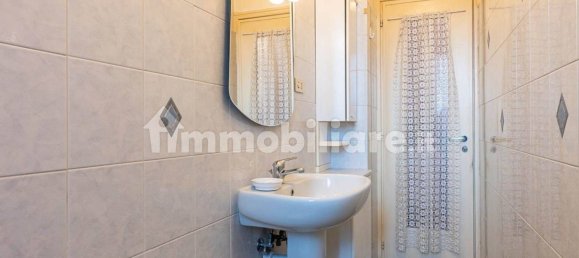 4 bedrooms Apartment in Turin, Italy No. 99948 28