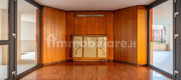 4 bedrooms Apartment in Turin, Italy No. 99948 25